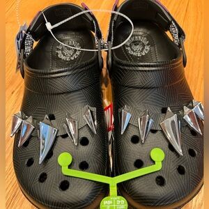 - Crocs Marvel Black Panther Wakanda Forever